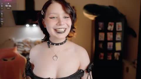 nickari_x online show from July 25, 5:44 am
