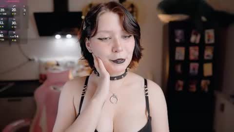 nickari_x online show from July 29, 7:48 am