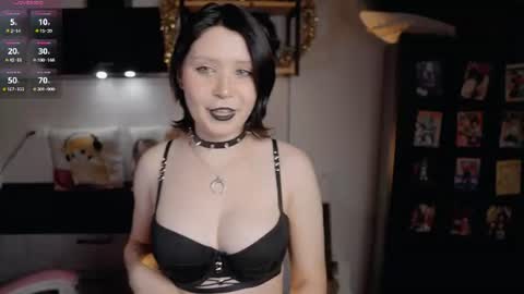 nickari_x online show from August 8, 7:41 am
