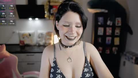 nickari_x online show from August 12, 5:43 am