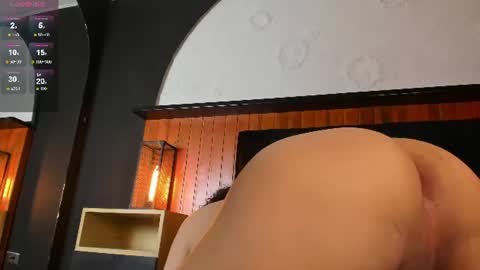 nicki_ripperton online show from August 15, 6:28 am