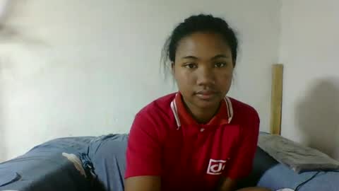 nickiqqyuu online show from August 11, 12:12 am