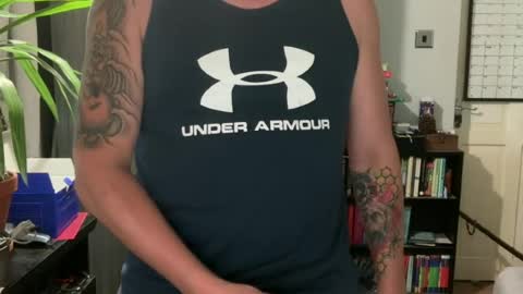 nickishot23 online show from August 8, 1:00 pm