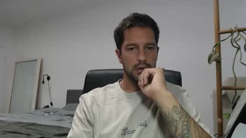 Nick maxx online show from May 27, 1:29 am