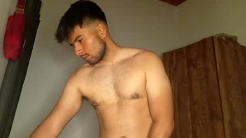 nicktristen_16 online show from July 10, 11:54 pm