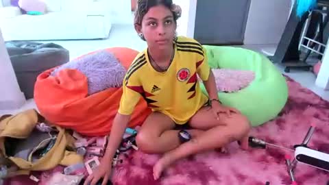 nicky_teem online show from July 7, 4:22 pm