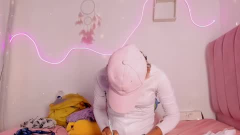 nicky_teem online show from August 10, 11:06 pm
