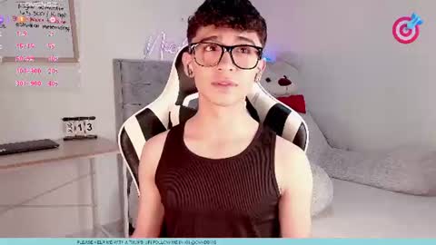 nico  online show from August 14, 1:31 am