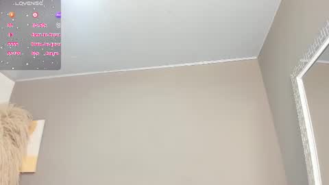nicohillx online show from August 1, 7:53 pm