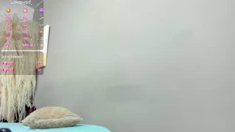 nicohillx online show from August 2, 12:28 am