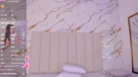 nicol_giraldo online show from August 11, 9:44 am