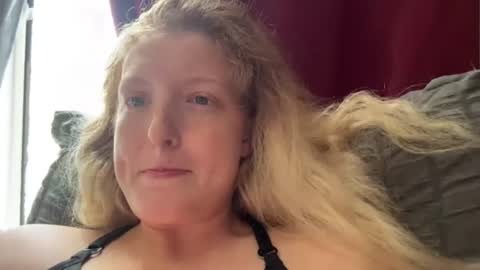 nicole1538 online show from August 11, 3:47 pm