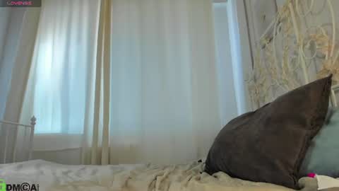 Nicole online show from August 15, 12:31 pm
