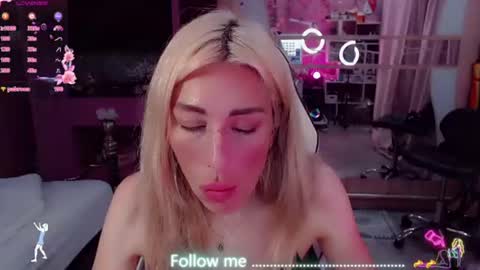 Nicole online show from August 1, 4:51 am