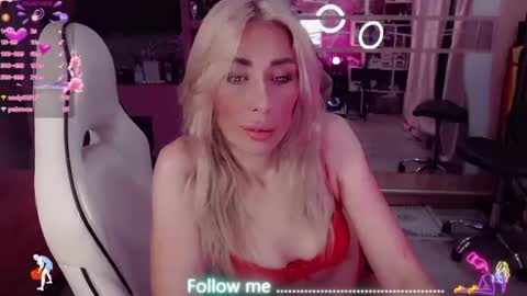 Nicole online show from August 11, 7:16 pm