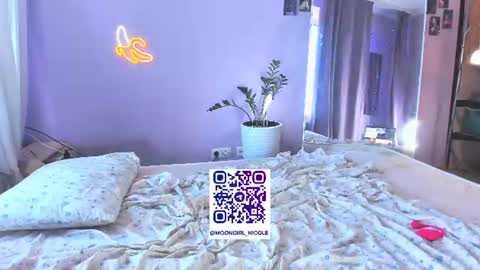 Nicole online show from August 3, 4:41 am