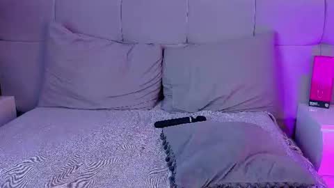 Nicolee  online show from August 13, 10:13 pm