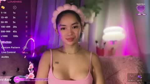 nicolecellini online show from July 27, 1:55 am