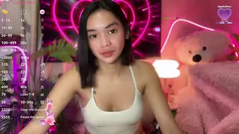 nicolecellini online show from August 7, 6:24 am
