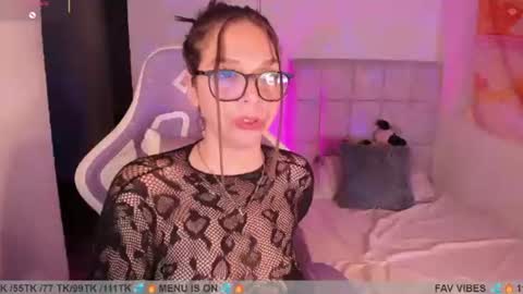 Nicole Independent Model online show from July 12, 11:33 pm
