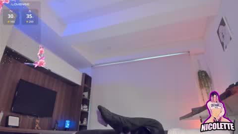 Nicol  online show from August 7, 3:56 pm