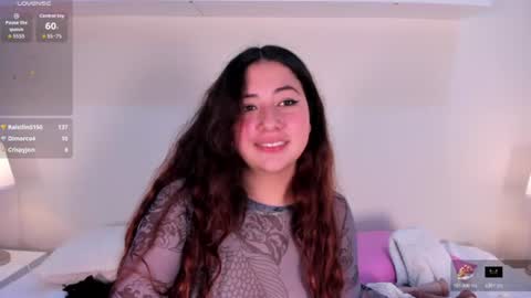 nicolle_evanss_ online show from August 4, 8:22 am