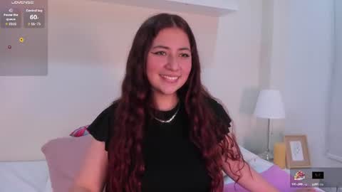 nicolle_evanss_ online show from August 18, 3:45 am