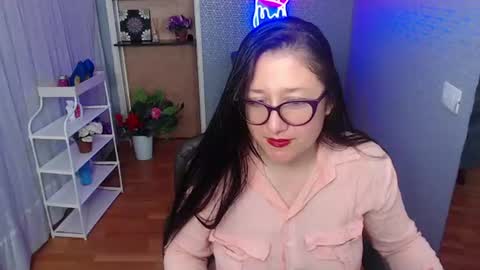 Nicolle  online show from August 13, 12:30 pm