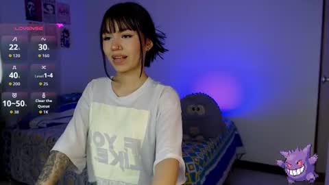 Nicole online show from July 17, 8:20 pm
