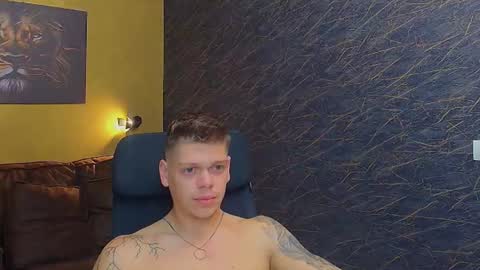 NicoTroy online show from August 7, 5:29 am