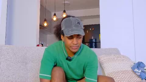 Nico y Mark online show from August 15, 6:45 pm
