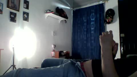 caleoom online show from July 3, 2:35 am