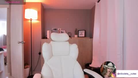 Niicoleta  online show from August 6, 9:03 pm