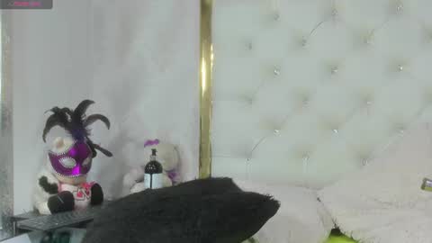 nika diamon online show from July 30, 4:58 pm