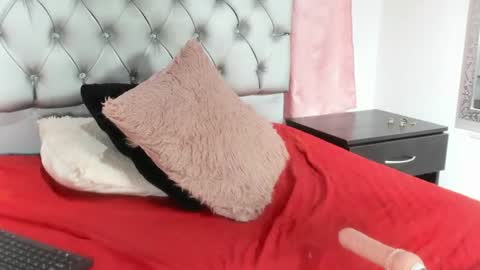nika diamon online show from August 6, 5:23 pm