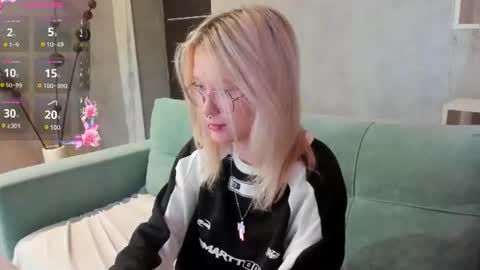 Nika Sm online show from August 8, 1:44 pm