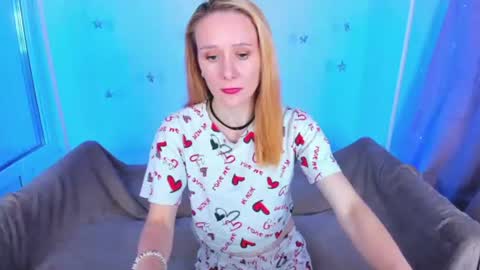 nikablond online show from August 15, 11:14 am