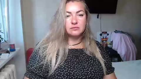 Nika online show from August 17, 4:28 am