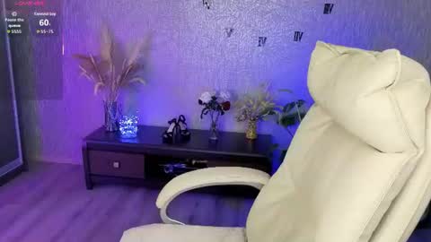 NikaStill  online show from July 28, 1:44 am