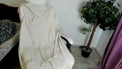 Veronika online show from July 26, 1:27 pm