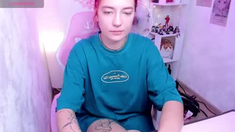 Nikki online show from August 12, 2:58 am