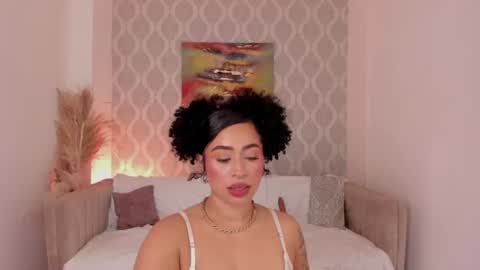 Nicole online show from August 7, 5:13 pm