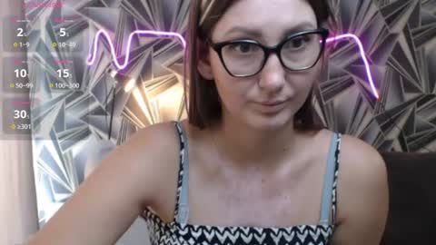 nikkikiss___ online show from August 13, 6:16 am