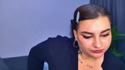 NikkiRise online show from August 11, 5:26 pm