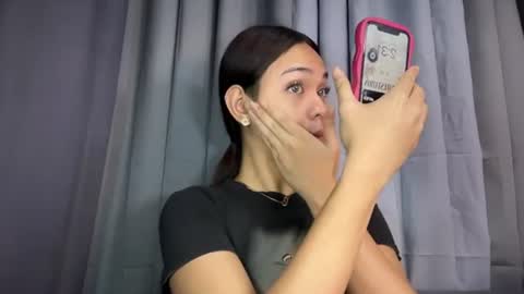 nikkitadeluxed online show from August 8, 6:30 pm