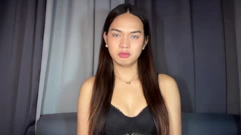nikkitadeluxed online show from August 12, 10:23 pm