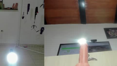 nikky__rosse online show from August 15, 11:14 am