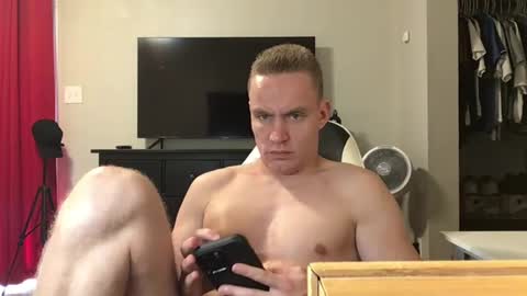 nikolai_russian_daddy online show from August 11, 9:39 pm
