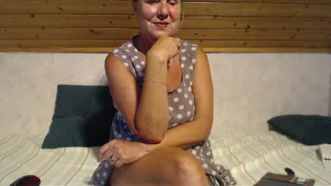 Nikole1 online show from August 9, 4:52 pm