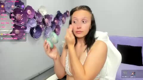 Nikole online show from August 9, 6:14 am